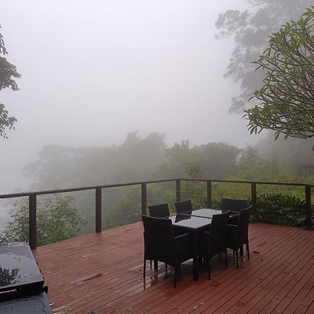 Escarpment Retreat & Day Spa For Couples Mount Tamborine Esterno foto